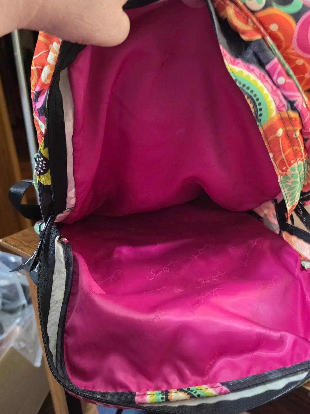VERA BRADLEY 